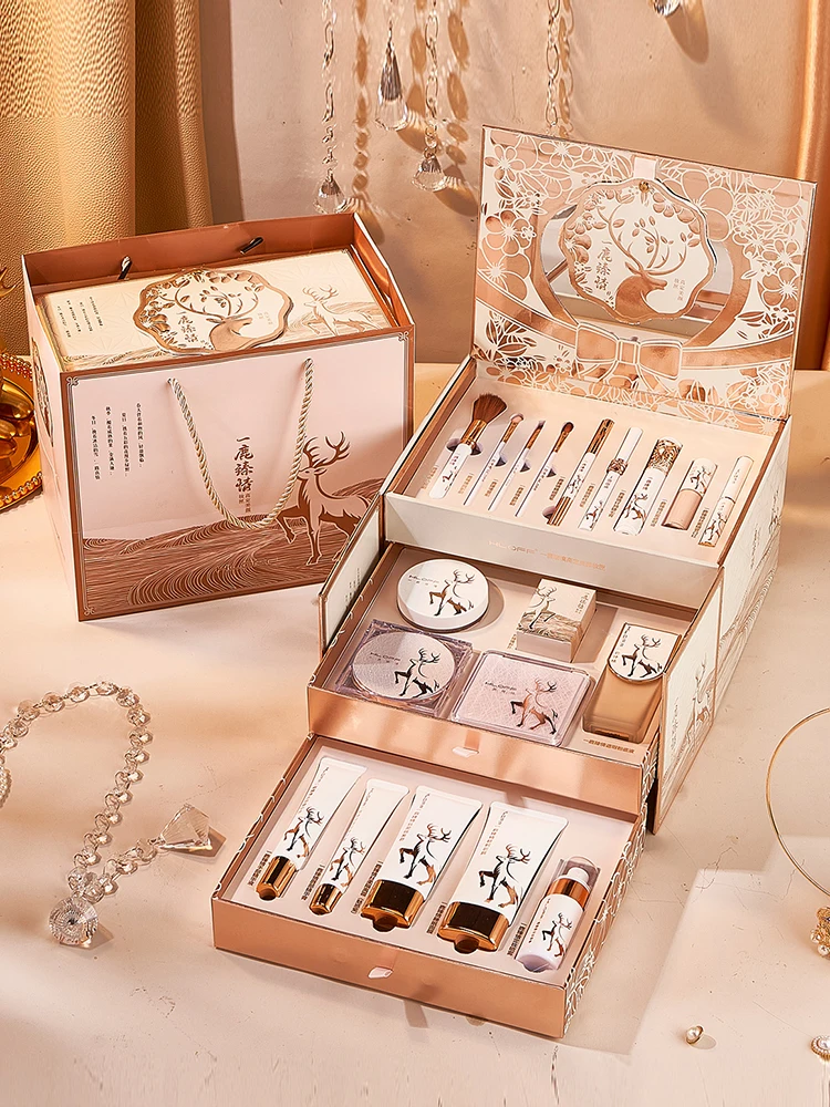 Perfect Deer Has Your Diary, A Beauty Kit, Lipstick Set, Big-name High-end Cosmetic , Makeup Gift Box.
